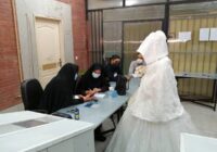 شرکت عروس‌ و داماد اهل گرمی در انتخابات