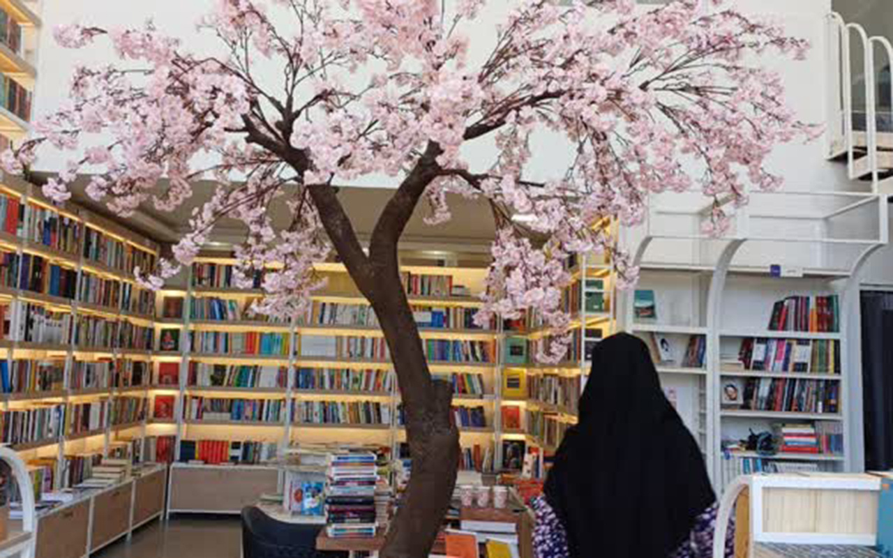 نیمه پُر کتابخانه‌های اردبیل