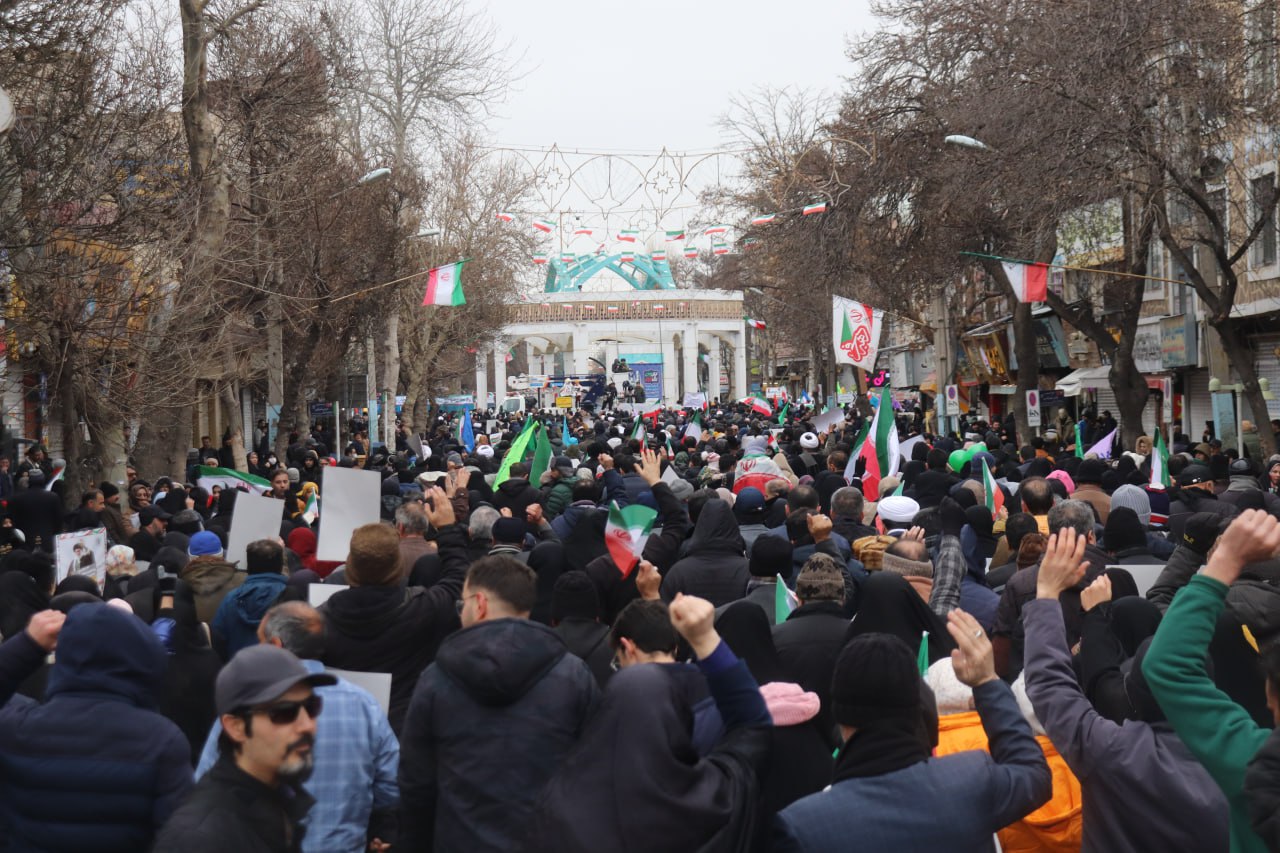 در جشن ۴۷ سالگی انقلاب در خیابانهای اردبیل چه گذشت؟
