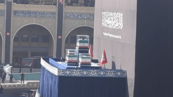 لحظه به لحظه مراسم مردمی وداع با آقای شهید ایران